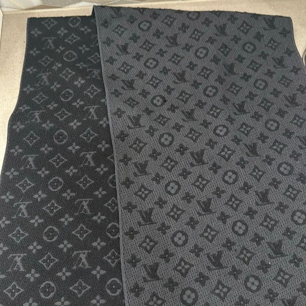 Louis Vuitton Scarf
